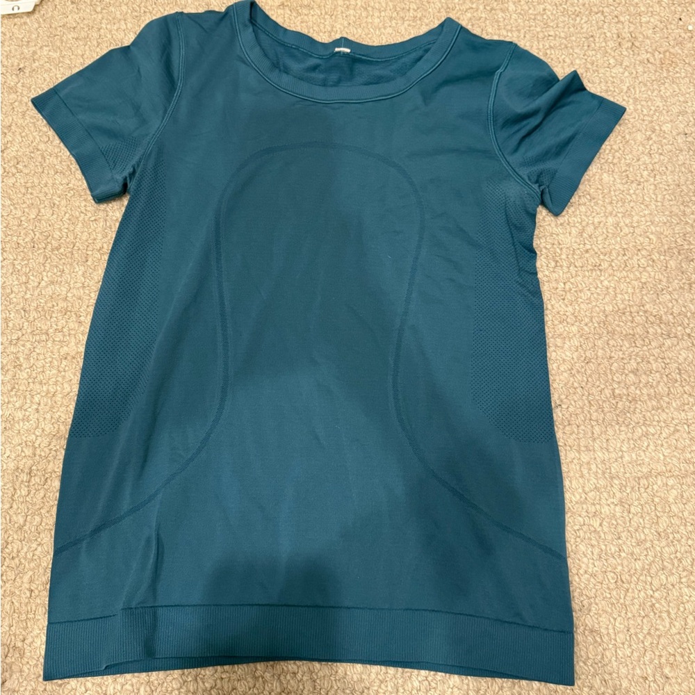 Blue lululemon shirt